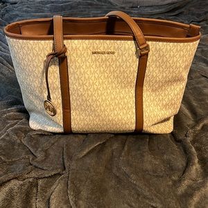 Large tote bag